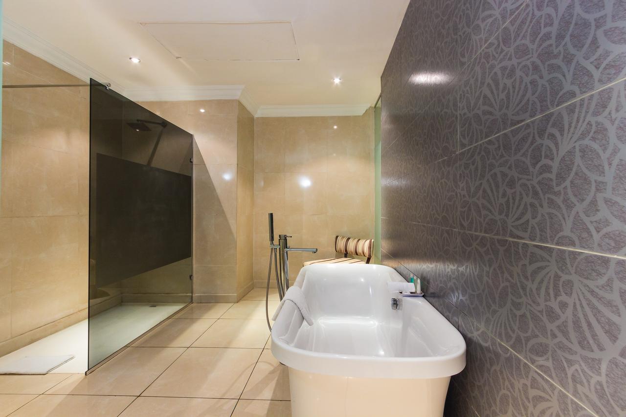 L'Eola Suites Абуджа Экстерьер фото
