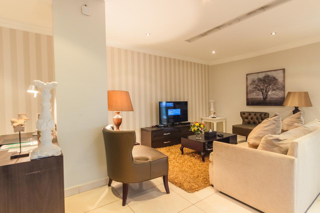L'Eola Suites Абуджа Экстерьер фото